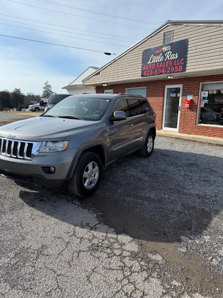 2011 Jeep Grand Cherokee Laredo's photo