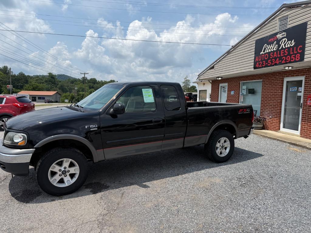 2003 Ford F-150 XL 4x4 SuperCab SWB Styleside's photo